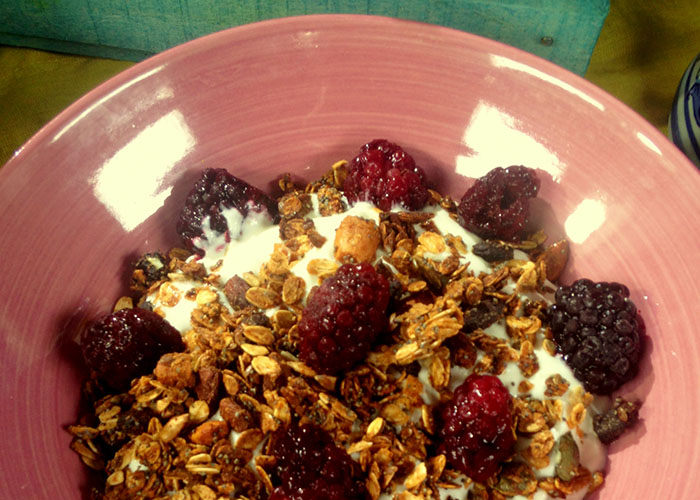 Ev Yapımı Granola Ece Zaim